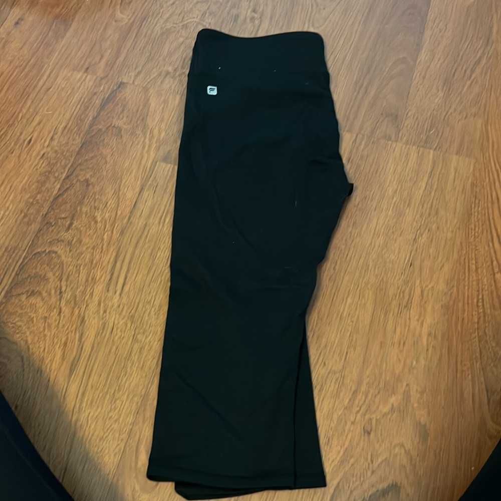 Fabletics capri - Picture 2 of 3